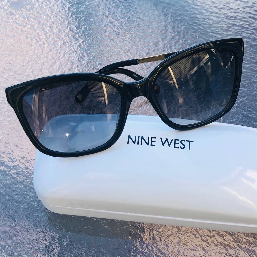 HOST PICK Nine West Sunglasses black NWT